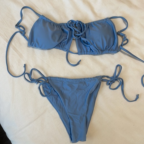 Princess Polly blue bathing suit - Picture 1 of 5